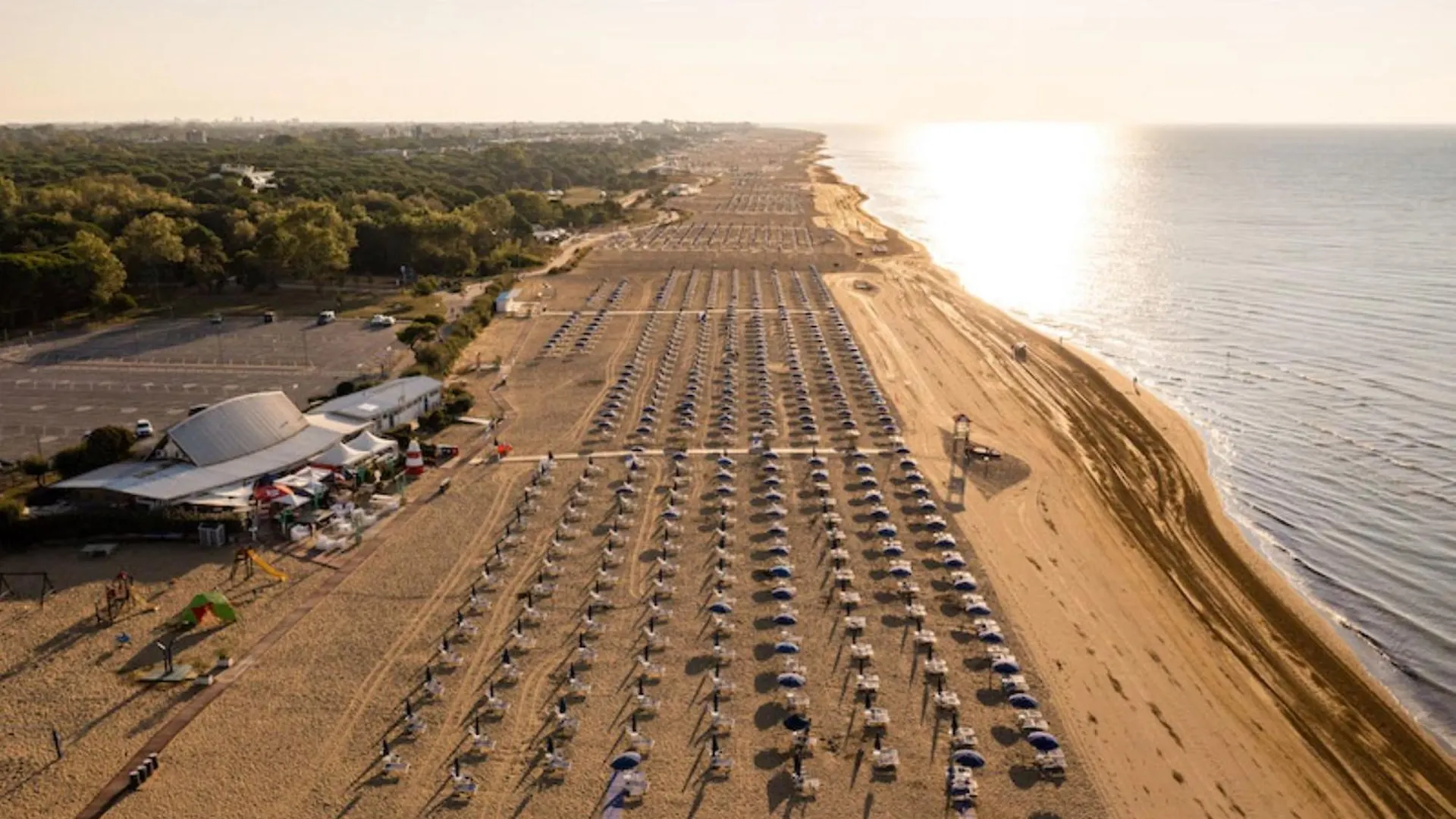 Apartment Two-Bedroom Villa In A Quiet Area Next To The Sea Bibione Italy